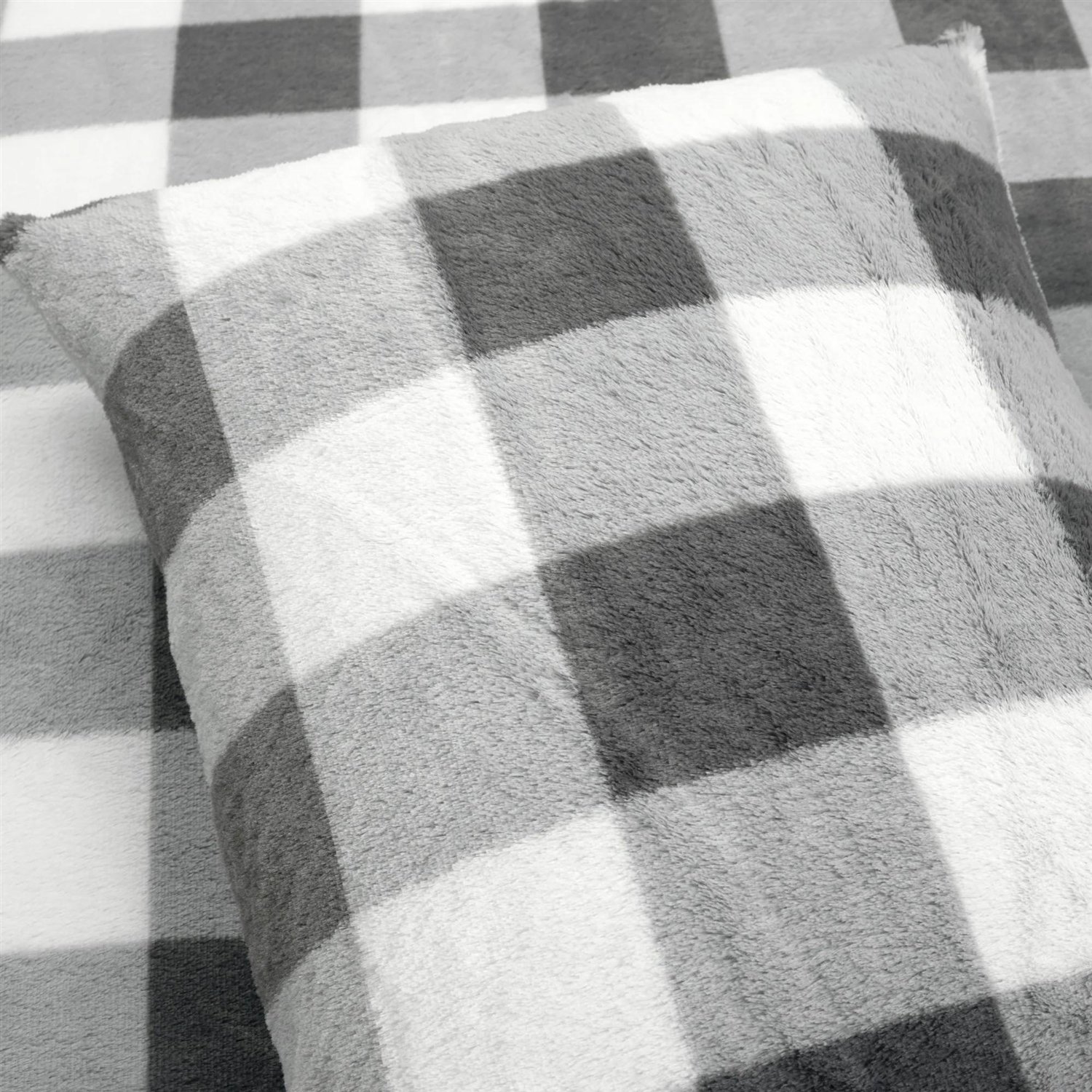 All Day Decor Comforter - Thumbnail 3